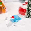 Tartaruga blu in resina in miniatura con cappello di Natale, decorazione da scrivania, 2.5x1.2cm. - Celeste Lucido