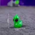 Mini figura de pato alienígena de resina, verde adorno de coche de escritorio 2.3x1.7cm. - Pato Nave Espacial Brillante