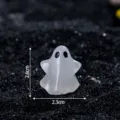 Halloween lumineux fantôme résine figurine miniature DIY décoration micro paysage bureau ornement. - Brillant - Fantôme qui embrasse