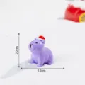 Simpatico cappello di Natale capibara resina statuetta miniatura decorazione 2.2cm - Viola Lucido