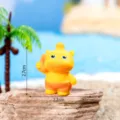 Miniatura statuetta animale in resina cartone animato scrivania, giallo, decoro DIY. - Opaco - Chiamando