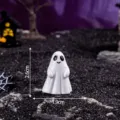 Halloween bianco fantasma statuetta resina mini scrivania ornamento 2.6x1.9cm carino decoro DIY - Fantasma con Mani Davanti / Finitura lucida