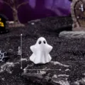 Halloween Miniatur weiße Geist Harz Figur Tisch Ornament süße DIY Handwerk Dekoration. - Umarmender Geist / Glänzend