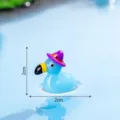 Mini statuetta fenicottero blu in resina con cappello magico, accessorio fai da te 2cm. - Jelly Luminoso Blu