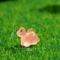 Niedliche rosa Harz Mini Dinosaurier Figur Ornament, kompakt 2.2x1.6cm für DIY Deko. - Glänzender Oranger Spinosaurus