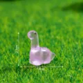 Miniatur Harz Dinosaurier Figur, niedliches lila Cartoon Tier Spielzeug fur Auto oder Tisch - Glänzender Purpurner Brachiosaurus