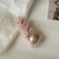 Pince à cheveux en résille coréenne avec perle, accessoire de mode doux vue détaillée. - Rose