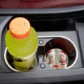 Sottobicchiere di Natale con pupazzo di neve per portabicchieri auto e decorazione. - 7cm03