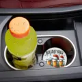 Tappetino per tazza rotondo natalizio per auto e casa, sottobicchiere in morbido velluto. - Stile Birra (7cm02)