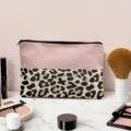 Roze en luipaardprint cosmetisch tasje detail, stijlvolle make-up opbergtas voor vrouwen. - Roze Luipaardprint