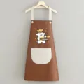 Delantal de cocina impermeable marron con bolsillo y lindo perro cocinero para hogar. - Perrito de Línea Marrón