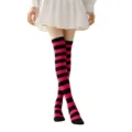 Calcetines altos de rayas para mujer, medias rosa y negro para fiesta cosplay, vista detalle. - Rayas Anchas Negras y Rojo Rosa
