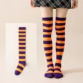 Calcetines altos de rayas Halloween mujer, medias largas moradas y naranjas para fiesta cosplay. - Rayas Anchas Moradas y Naranjas
