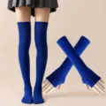 Conjunto de calcetines altos y calentadores azules, accesorio de punto para fiesta. - Talla única / Azul Rey Calcetines Encima de la Rodilla y Mangas Conjunto
