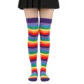 Chaussettes genoux rayées arc-en-ciel détail, bas en tricot coloré pour mode cosplay quotidienne. - Taille unique / Chaussettes Montantes Arc-En-Ciel Bord Violet