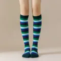 Calcetines de rayas coloridas para mujer cosplay fiesta anime jk estilo arcoíris - Puño Verde de Rayas Finas