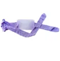 Dettaglio collant a rete con strass viola, calze a rete scintillanti primo piano, collanti elastici. - Taglia unica / Viola