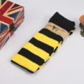 Chaussettes hautes rayées noir et jaune en laine d'agneau chaude hiver cosplay longues - Taille unique / Rayures Larges Noires et Jaunes