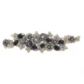 Exquisite 3D Perlen Spitzenapplikation mit grauen Stoffrosen und funkelnden Strasssteinen. - Stil 4
