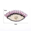 Handgemachter Perlen-Augenaufnäher mit funkelnden rosa Strasssteinen zur Bekleidungsdekoration. - Rosa Auge / Rosa