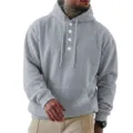 Vue détaillée du sweat à capuche en velours côtelé gris pour hommes, col boutonné. - S / Hauts / Gris
