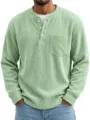 Camisa Henley de manga larga de pana para hombre corte holgado botones bolsillo verde claro - Verde claro
