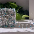 Bobina di catena di strass fai-da-te con cristalli blu e bianchi finitura argento - Argento lucido