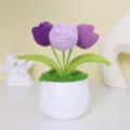 Plante en Pot Tulipe au Crochet Faite Main Violette Mini Fleur Tricotee Deco Salon - MXD03-3 (Trois Tulipes Violettes)