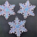 Pendentif flocon de neige en acrylique, charms pailletés pour bijoux DIY chaîne de téléphone. - Rose Clair