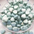 Cuentas sueltas de corazón iridiscente macaron sirena de 8 mm para accesorios de joyería DIY - Azul Lago Holográfico