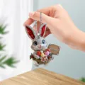 Platte acryl sleutelhanger met paashaas cartoon voor auto achteruitkijkspiegel tas. - Stijl 1