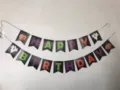 Banner di compleanno di Halloween con zucche e fantasmi, perfetto per decorare la festa. - Gagliardetto grande di buon compleanno di Halloween