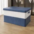 Caja de almacenamiento de tela con tapa, organizador de ropa azul marino plegable. - Pequeño (32x24x18cm) / Bloque de Color Azul y Blanco