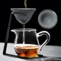 Ensemble de filtre à thé sans pores avec cruche en verre et support en métal variante - Set Passoire à Thé Sans Trou + Tasse d'Équité Linglong (Transparent)