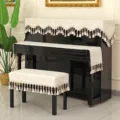 Set di copertura antipolvere per pianoforte di lusso con nappe eleganti e coprisgabello. - Stile a Onda / Solo Copritasti 30x185cm (Pezzo Singolo) / Beige Tenue