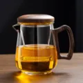 Théière en verre avec poignée en noyer et couvercle, infuseur à thé résistant à la chaleur. - 400-600ml / Petit Transparent