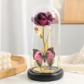 Rosa viola stabilizzata luminosa sotto cupola di vetro con farfalla, regalo romantico. - Rosa Farfalla Foglia d'Oro - Viola
