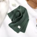 Dunkelgrüne Damen Strickschal gerippt, weicher warmer Winterschal für kalte Tage. - Marsgrün