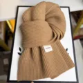 Gemütlicher brauner Strickschal für Damen und Herren, dicker warmer Winterschal Halswärmer. - Camel