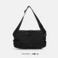 Zwarte sport schoudertas, casual nylon crossbody tas voor dames dagelijks reizen. - Zwart