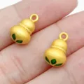 Piccolo pendente a zucca color oro con smalto verde, accessorio per gioielli DIY per collana. - Zucca Oro Opaco (28546) / 1 Pezzo (13x9x9mm) / Verde