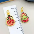 Stile cinese pendente zucca smaltato oro accessorio per gioielli DIY ciondolo portafortuna - Ciondolo Zucca Fu Doppia Faccia (22543) / 1 Pezzo (25x13mm) / Oro Antico