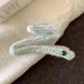 Pince à cheveux serpent en tricot épais avec œil cristal vert accessoire rétro mignon - Pince en forme de Z / Vert Crème
