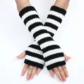 Harajuku schwarz weiße gestreifte fingerlose Handschuhe Strick Stulpen für Damen - Einheitsgröße / Schwarz+Weiß