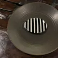 Fermaglio per capelli ovale in acetato a righe verticali bianche e nere, elegante. - Nero Rigato Ovale