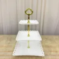 Présentoir à gâteaux en plastique à 3 niveaux style européen pour fête de mariage - Fleur Dorée Carrée Trois Niveaux
