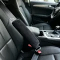 Black plush car seat belt cover soft comfort shoulder protection pads 20x6cm auto accessories - Black Plush