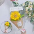 Crochet sunflower bouquet variant with gift bag. Handmade yellow knit floral gift for graduation. - Yellow Chrysanthemum with Bag