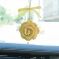 Adorno colgante para coche de rosa tejida a crochet amarilla con lazo y perla para espejo. - Amarillo
