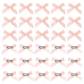 Mollette per capelli con fiocco in raso rosa, accessori carini per styling quotidiano. - Fiocco Obliquo / 4cm / Rosa germoglio di neve